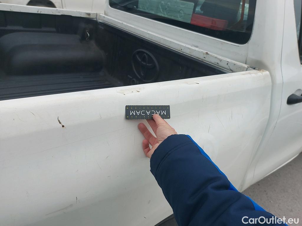  Toyota  Hilux TOYOTA  / 2016 / 4P / pickup 2.4 D-4D Cabina Doble GX #11