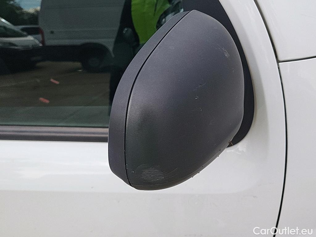  Renault  Kangoo RENAULT  Furgón/2013/3P/furgón derivado de turismo Profesional Blue dCi 59 kW (80CV) #30