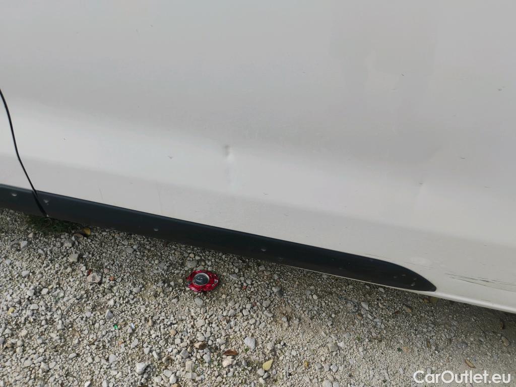  Peugeot  Expert  Furgón Premium Standard 1.5 HDI 120CV MT6 E6dT #20