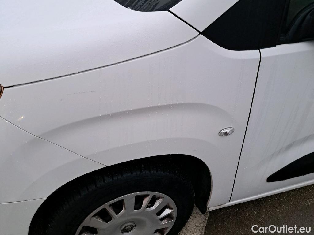  Opel  Combo OPEL  Life / 2018 / 5P / combi 1.5 TD 75kW Business Edition Plus L1 N1 #25