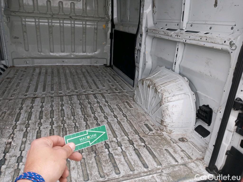  Peugeot  Boxer PEUGEOT  / 2014 / 4P / furgón 333 L2 H2 BHDI 88kW (120CV) S&S 6 V. M #5