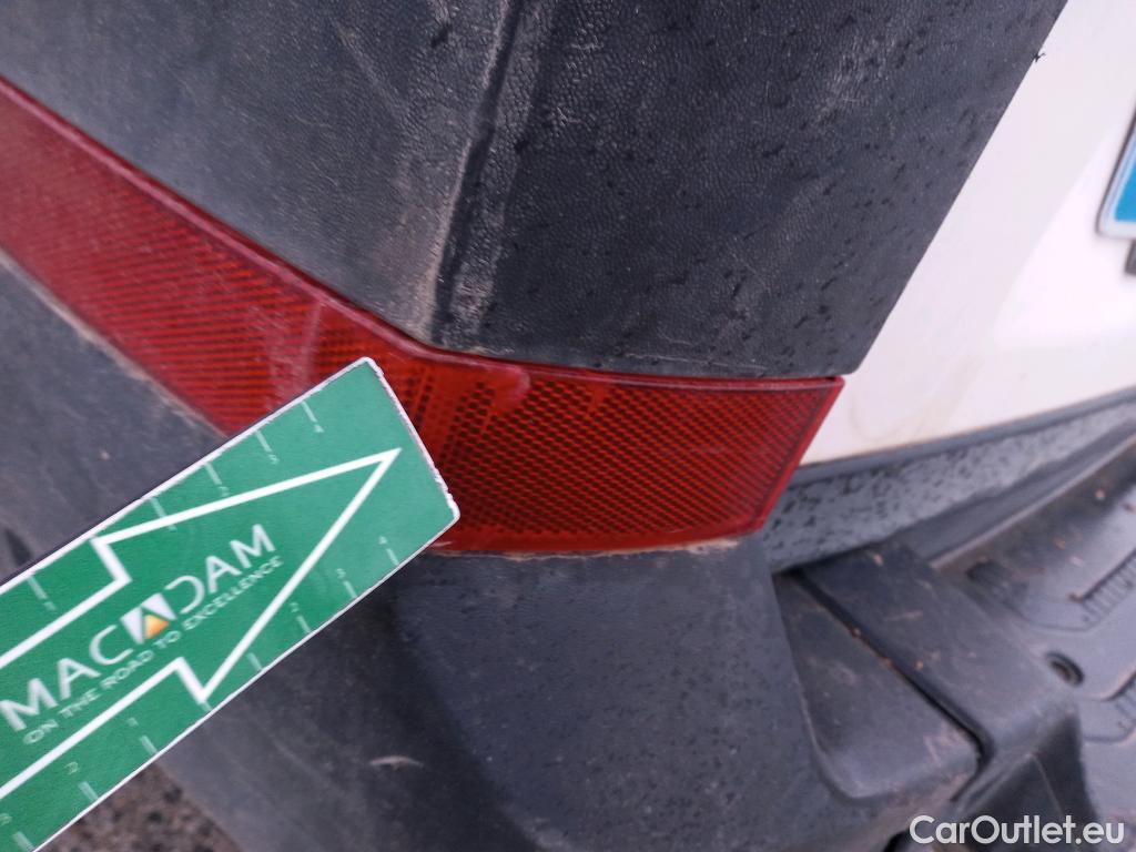  Volkswagen  Crafter VOLKSWAGEN  / 2017 / 4P / furgón 30 Furgón BM TN L3H2 2.0TDI 75kW (102CV) #28