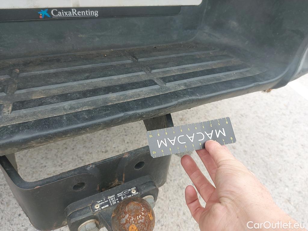  Toyota  Hilux TOYOTA  / 2016 / 4P / pickup 2.4 D-4D Cabina Doble GX #62