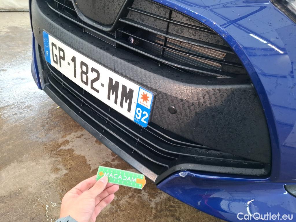  Toyota  Yaris TOYOTA  Hybride / 2019 / 5P / Berline Hybride 116h Dynamic #8