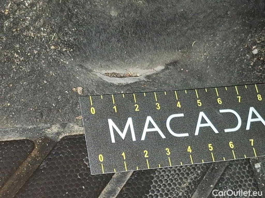  Peugeot  5008  Allure Business 1.5 HDi 130CV BVA8 E6dT #45