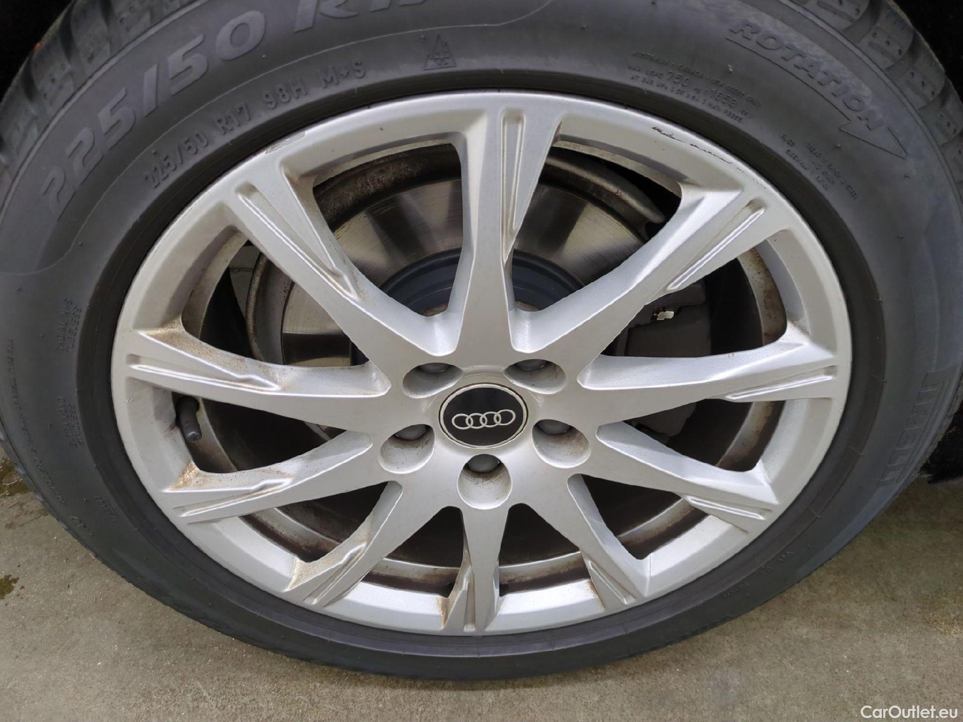  Audi  A4  Avant 35 TDI Business Line 2.0 TDI 165CV BVA7 E6d #17