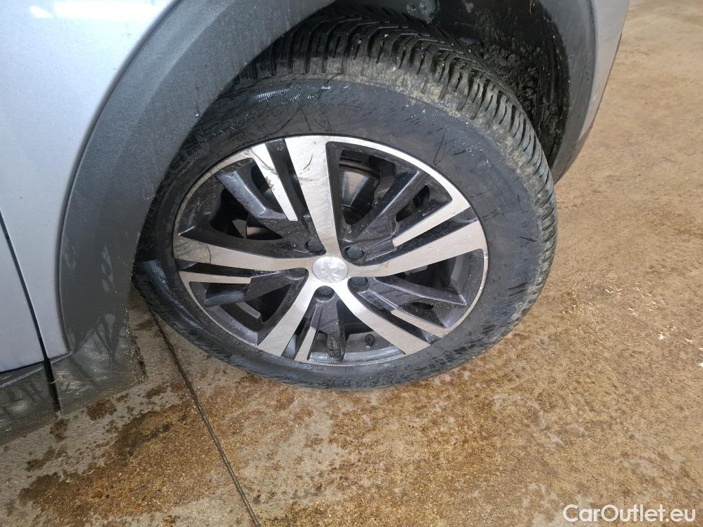  Peugeot  5008  Allure Business 1.5 HDi 130CV BVA8 E6dT #34