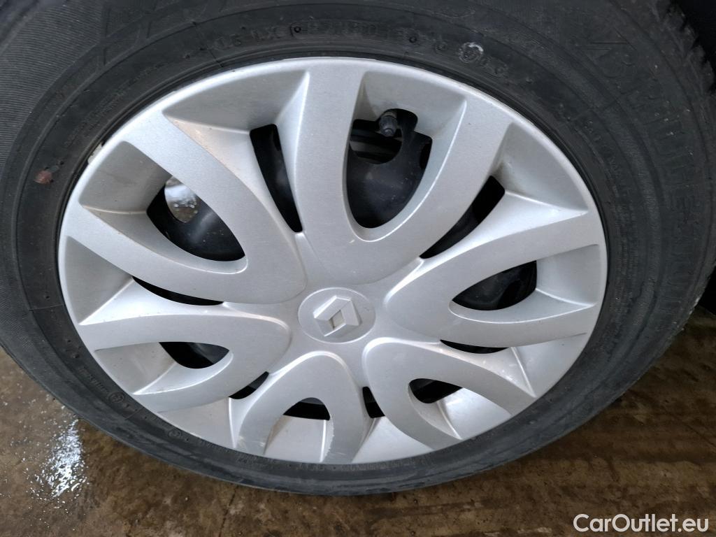  Renault  Clio  IV Air MediaNav 1.5 dCi 75CV BVM5 E6 #5