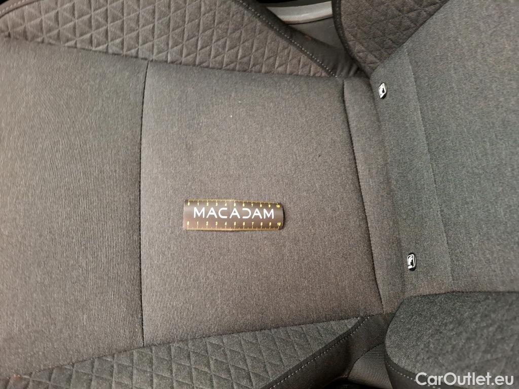  Renault  Clio  V Business 1.6 E-TECH Hybrid 140CV BVA6 E6d #21