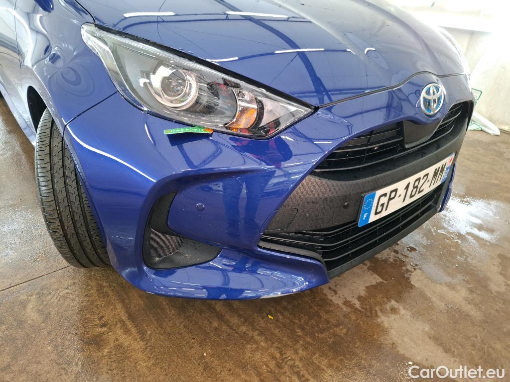  Toyota  Yaris TOYOTA  Hybride / 2019 / 5P / Berline Hybride 116h Dynamic #3