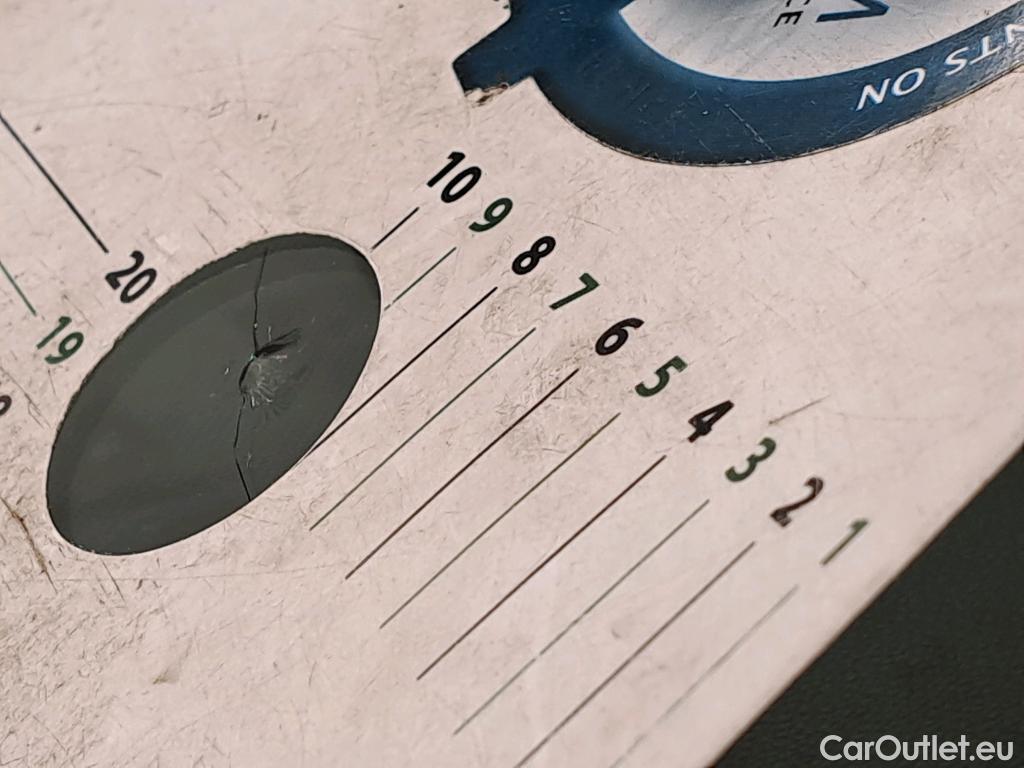  Volkswagen  Tiguan VOLKSWAGEN  / 2020 / 5P / SUV 1.4 eHybrid 245 DSG6 Life Business #2