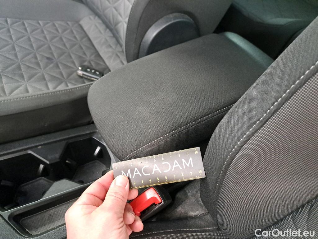  Volkswagen  Tiguan VOLKSWAGEN  / 2020 / 5P / SUV 1.4 eHybrid 245 DSG6 Life Business #7