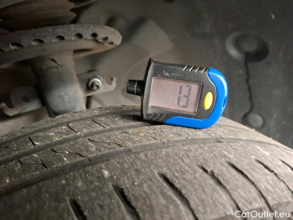  Renault  Kangoo  Express Extra (Série Spéciale) 1.5 dCi 75CV BVM5 E6 #51