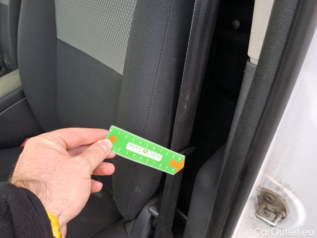  Renault  Kangoo  II Express Maxi Extra (Série Spéciale) 1.5 dCi 95CV BVM6 E6dT #19