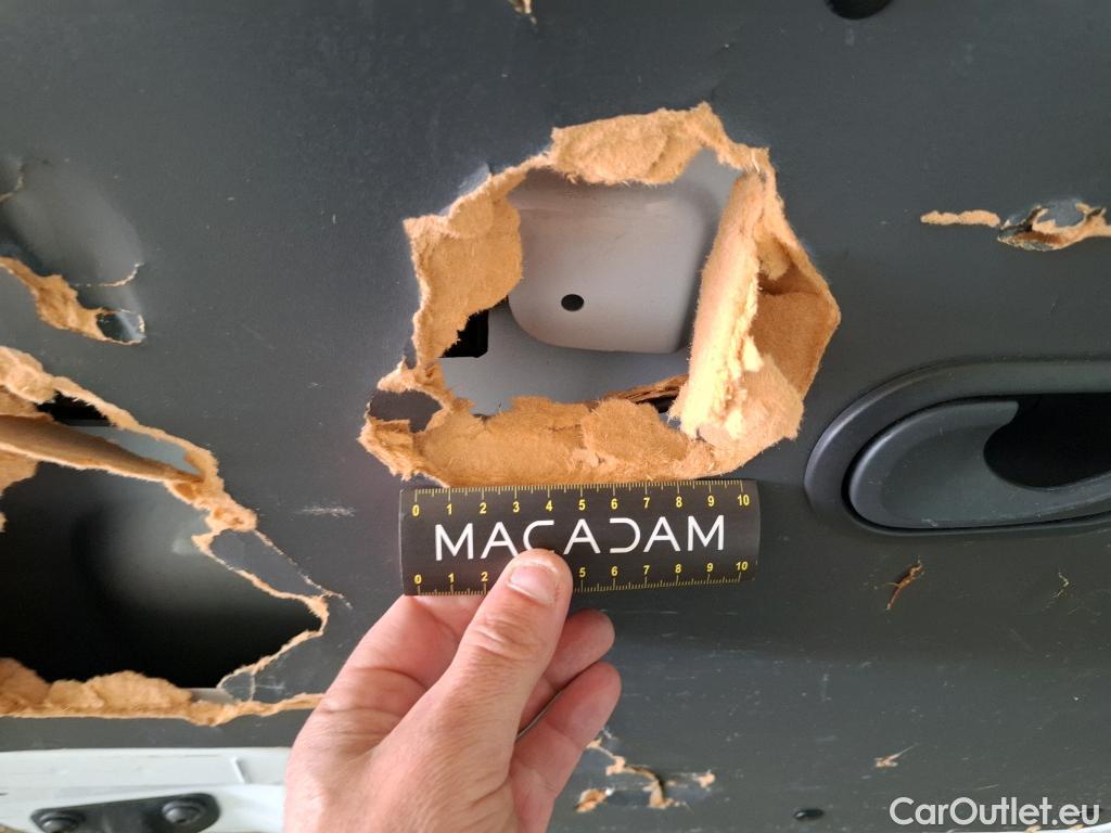  Renault  Kangoo  Express Extra (Série Spéciale) 1.5 dCi 75CV BVM5 E6 #42