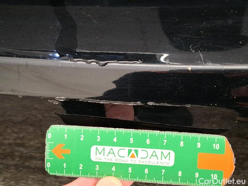  Mercedes  A-Klasse MERCEDES-BENZ Classe A Compact / 2018 / 5P / Berline A 220 d Progressive Line 8G-DCT #20