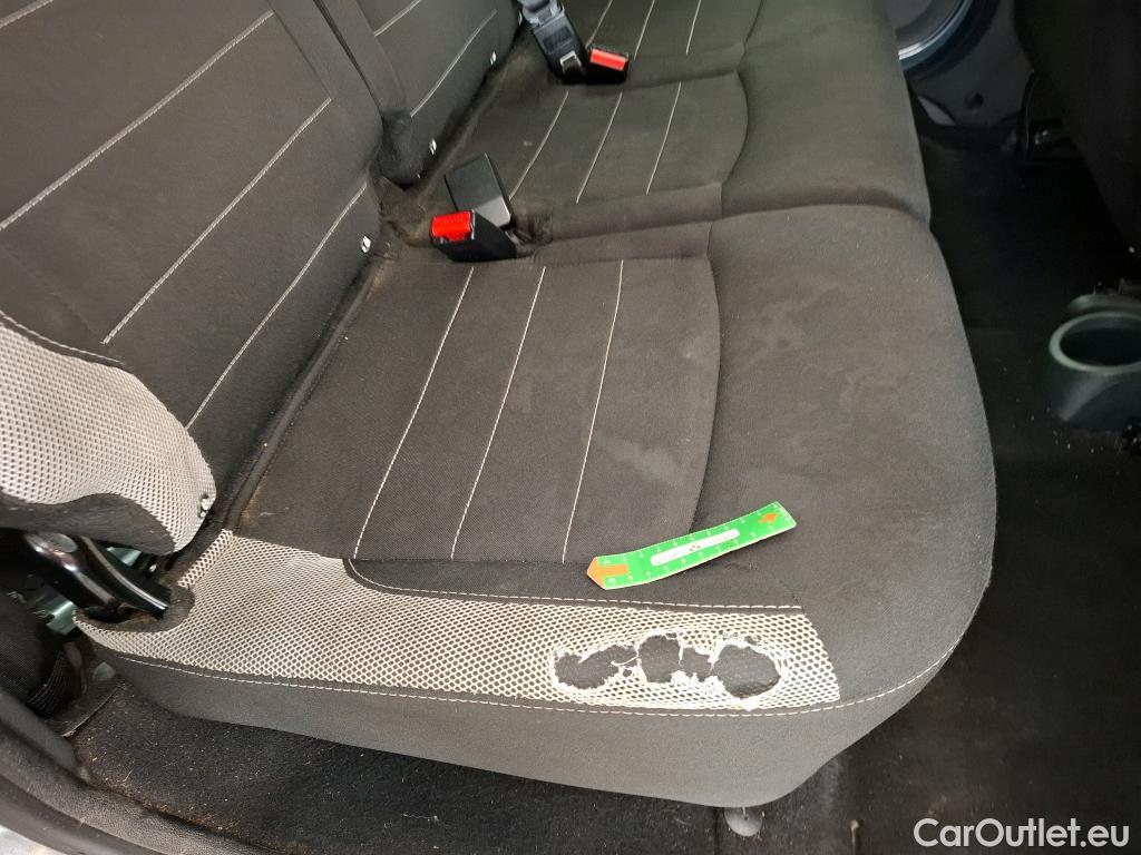  Dacia  Dokker DACIA  / 2012 / 5P / monospace Stepway Blue dCi 95 #31