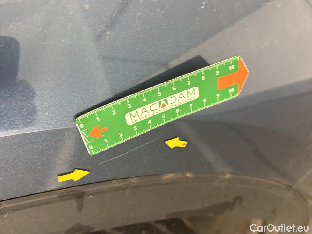  Ford  Kuga FORD  / 2019 / 5P / SUV 2.5 190 hybrid Flexifuel Pshift Titanium #14