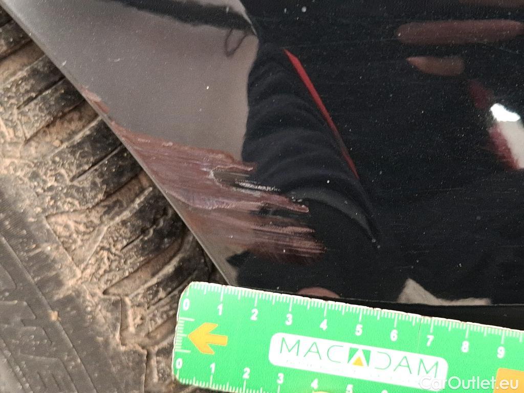  Mercedes  A-Klasse MERCEDES-BENZ Classe A Compact / 2018 / 5P / Berline A 220 d Progressive Line 8G-DCT #18