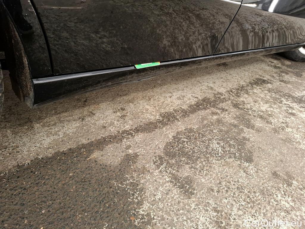  Mercedes  A-Klasse MERCEDES-BENZ Classe A Compact / 2018 / 5P / Berline A 220 d Progressive Line 8G-DCT #1