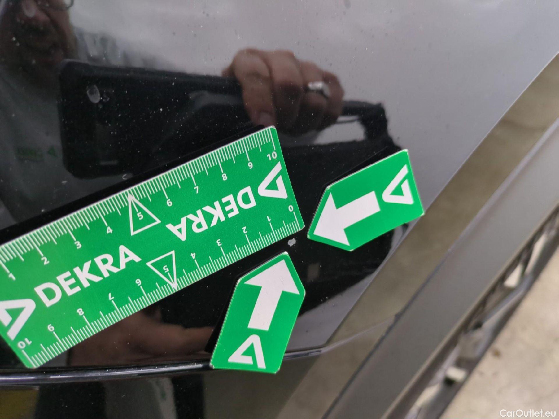  Peugeot  2008  Allure Pack 1.5 HDi 110CV BVM6 E6d #16