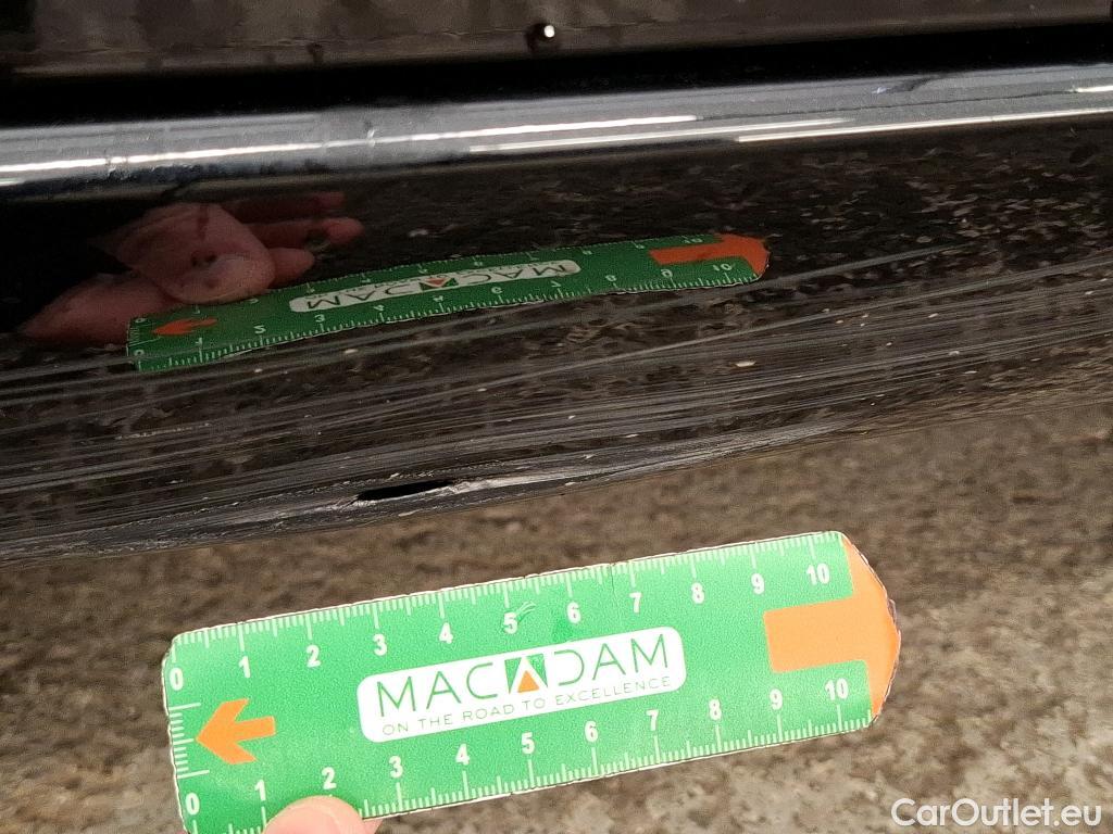  Mercedes  A-Klasse MERCEDES-BENZ Classe A Compact / 2018 / 5P / Berline A 220 d Progressive Line 8G-DCT #2