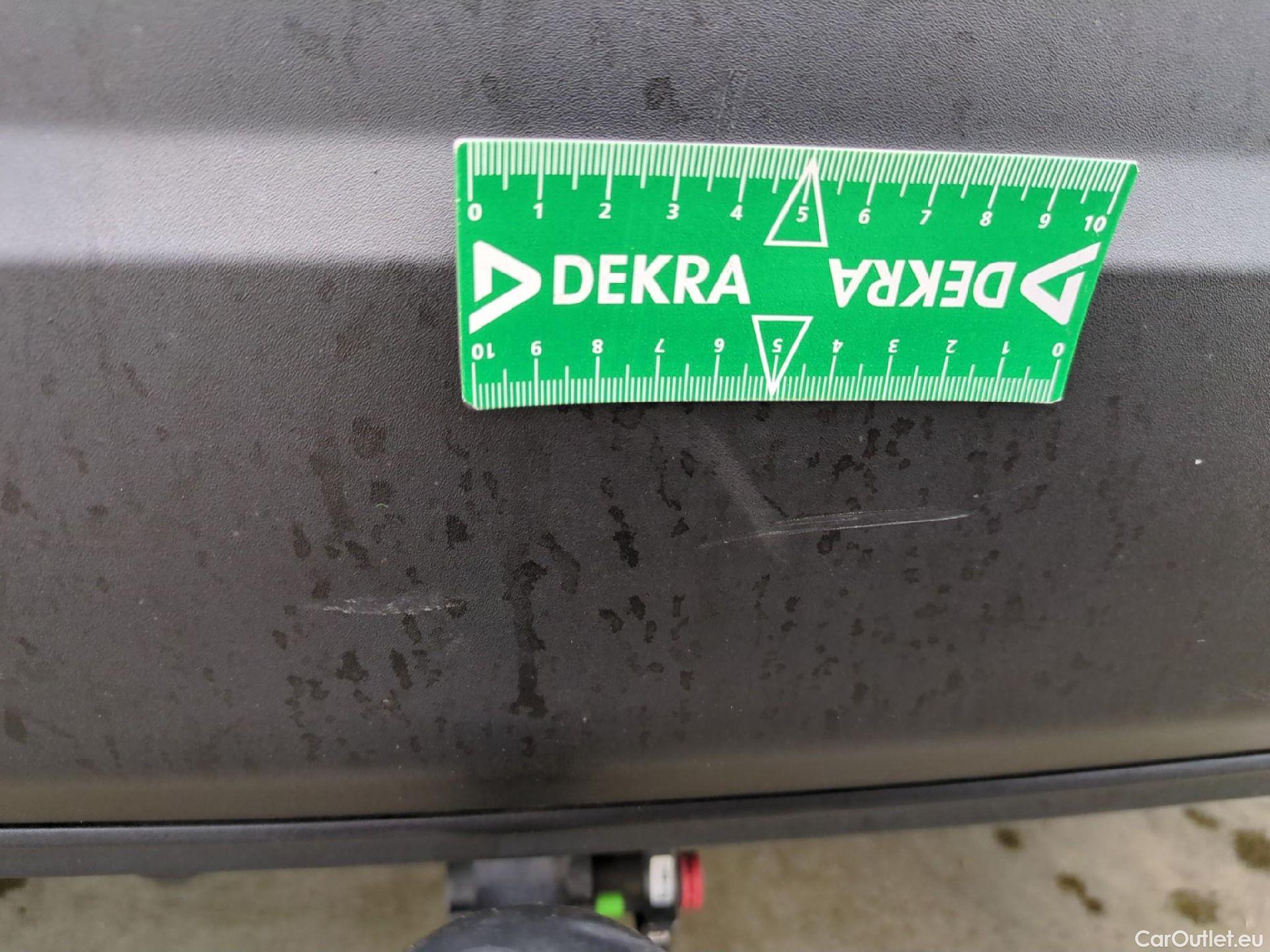  Peugeot  2008  Allure Pack 1.5 HDi 110CV BVM6 E6d #18