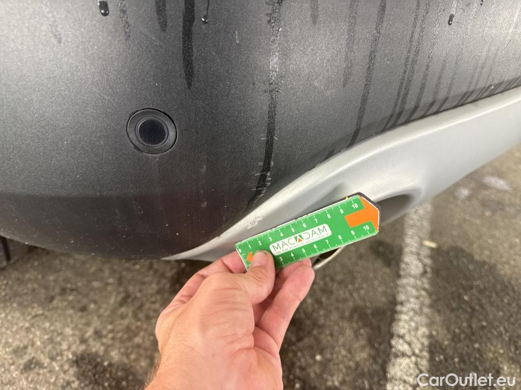  Ford  Kuga FORD  / 2019 / 5P / SUV 2.5 190 hybrid Flexifuel Pshift Titanium #28