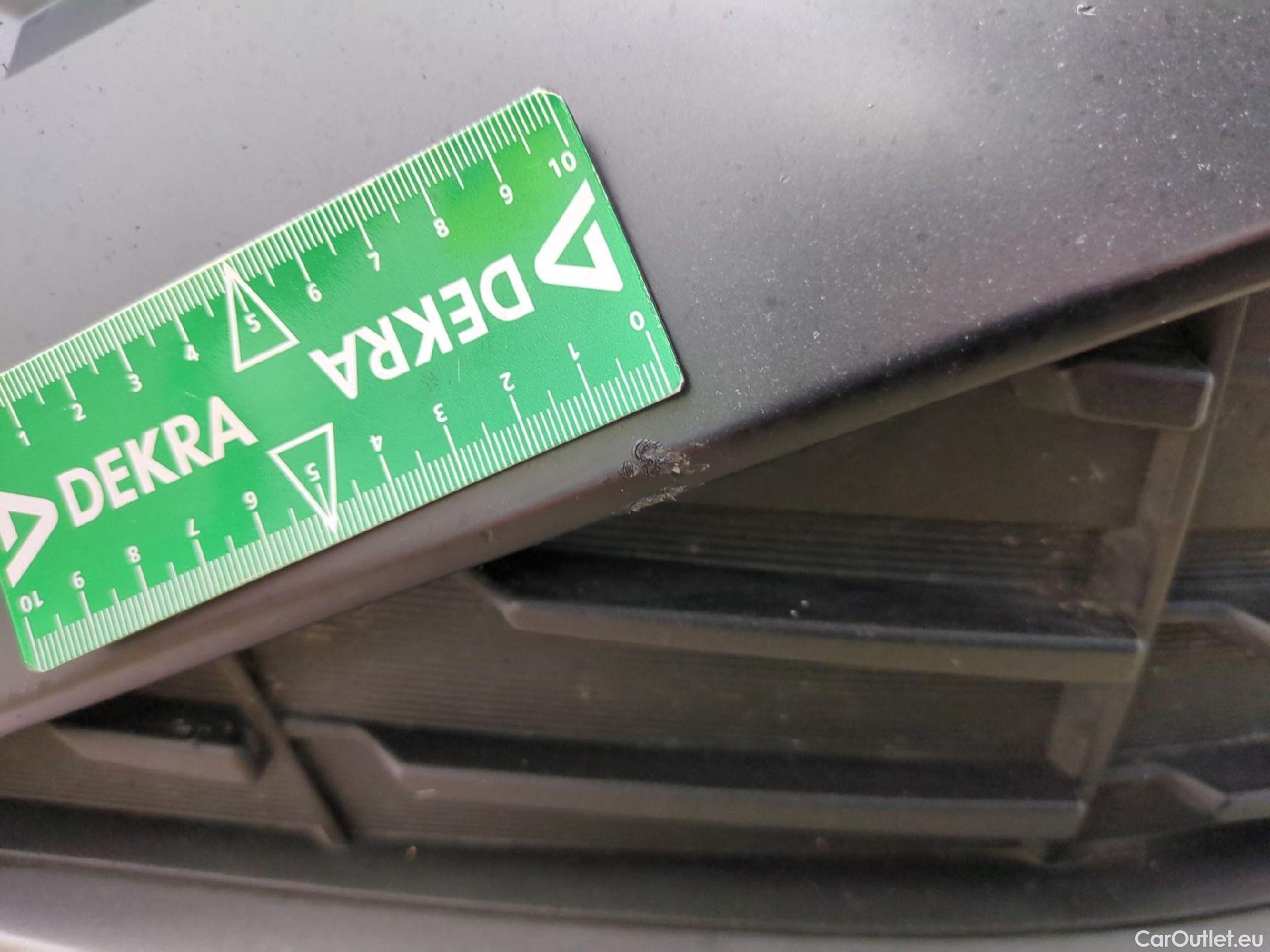  Hyundai  Tucson HYUNDAI  / 2020 / 5P / SUV 1.6 CRDI 136 DCT-7 HYBRID 48V N LINE EXE #25