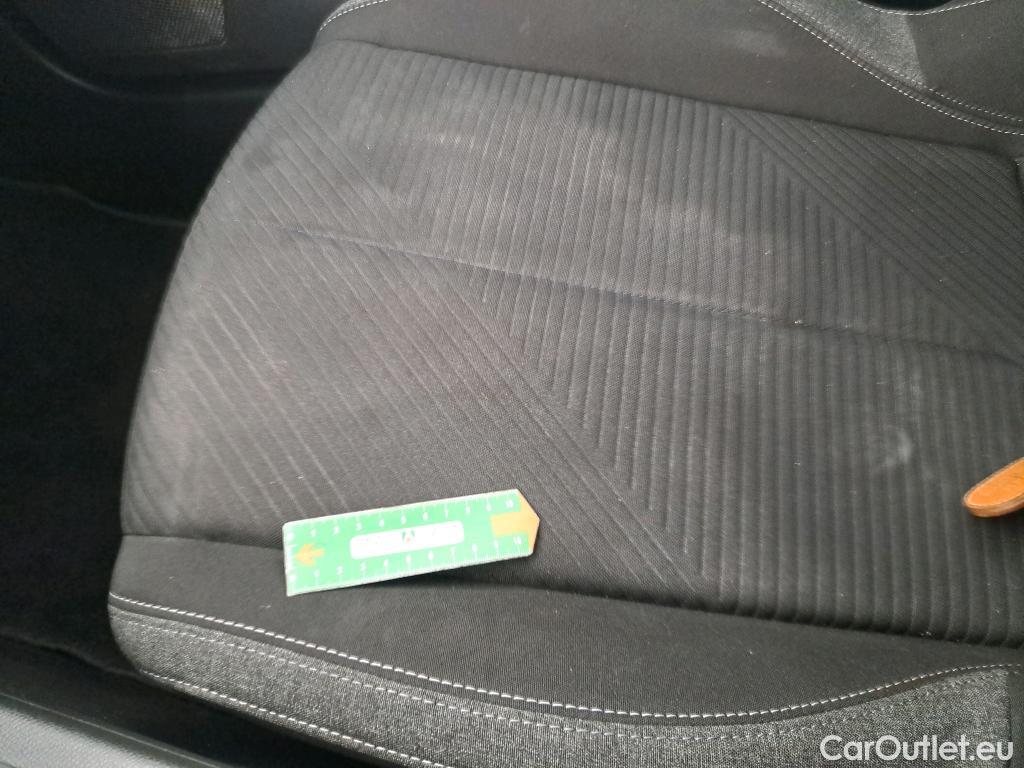  Peugeot  308  Active Pack 1.5 HDi 130CV BVA8 E6d #39