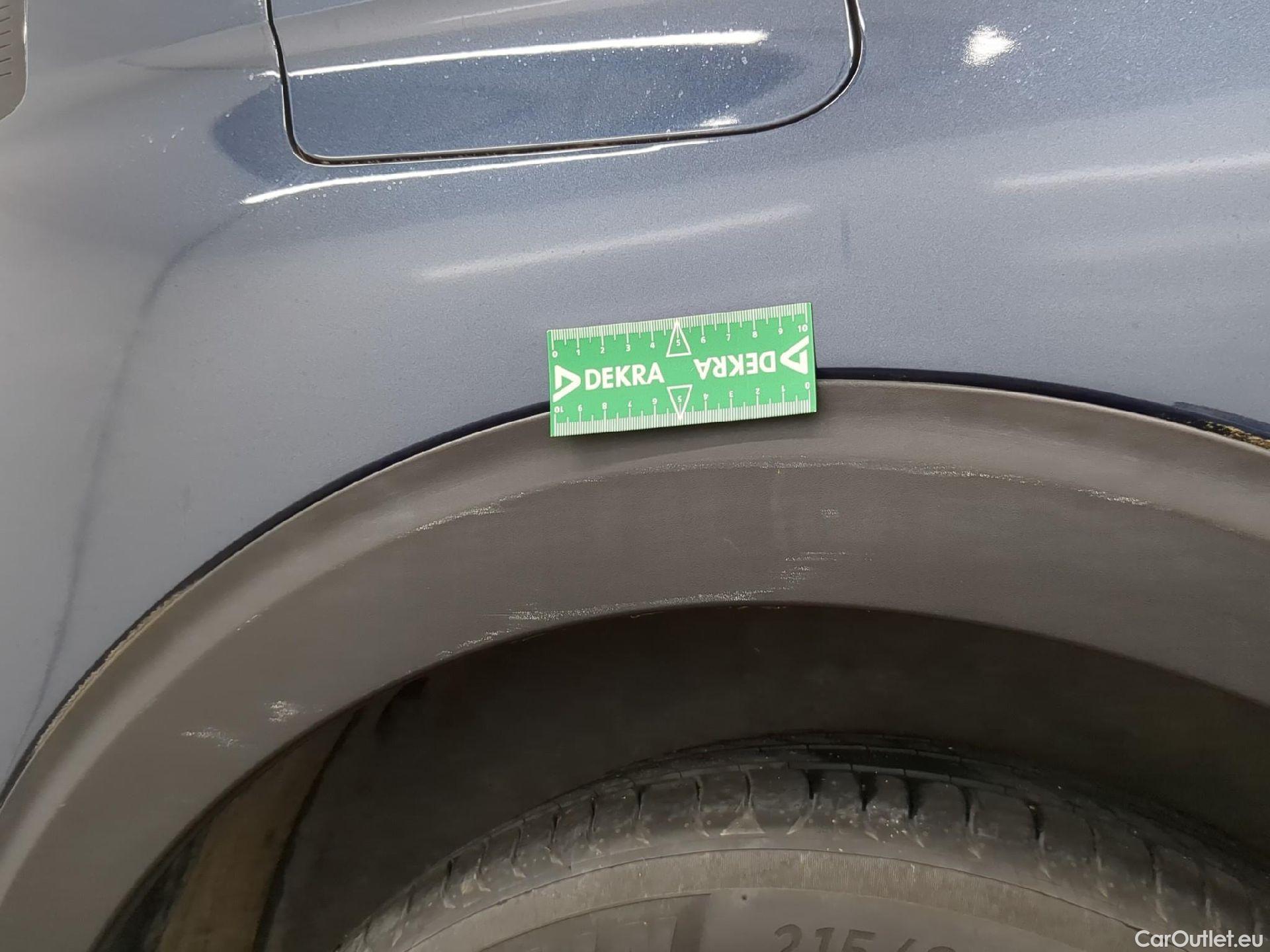  Peugeot  5008  Active Business 1.5 HDi 130CV BVA8 7 Sieges E6dT #20