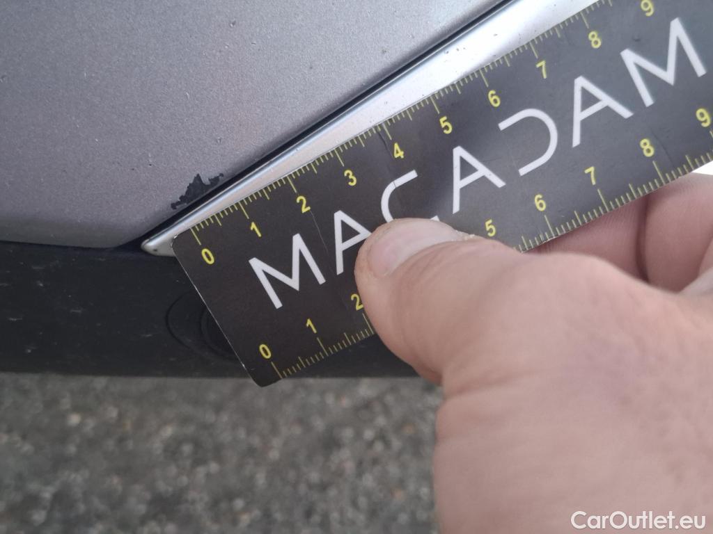  Peugeot  5008  Active Pack 1.5 HDi 130CV BVA8 7 Sieges E6d #21