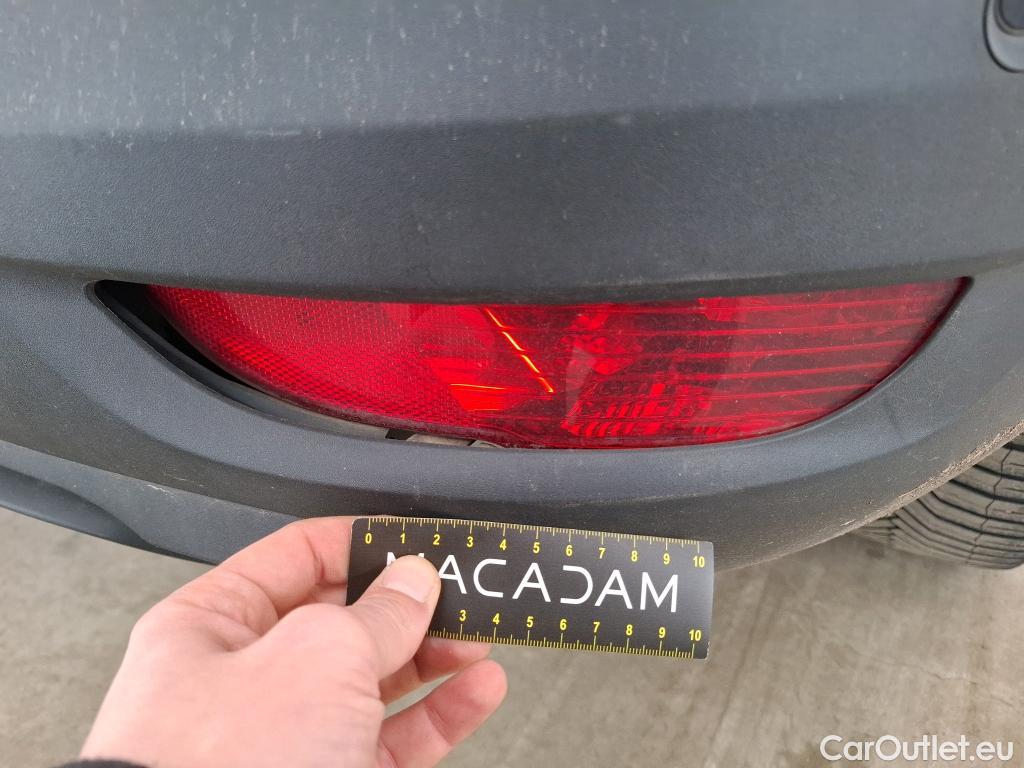  Peugeot  5008  Allure Pack 1.5 HDi 130CV BVA8 7 Sieges E6d #20