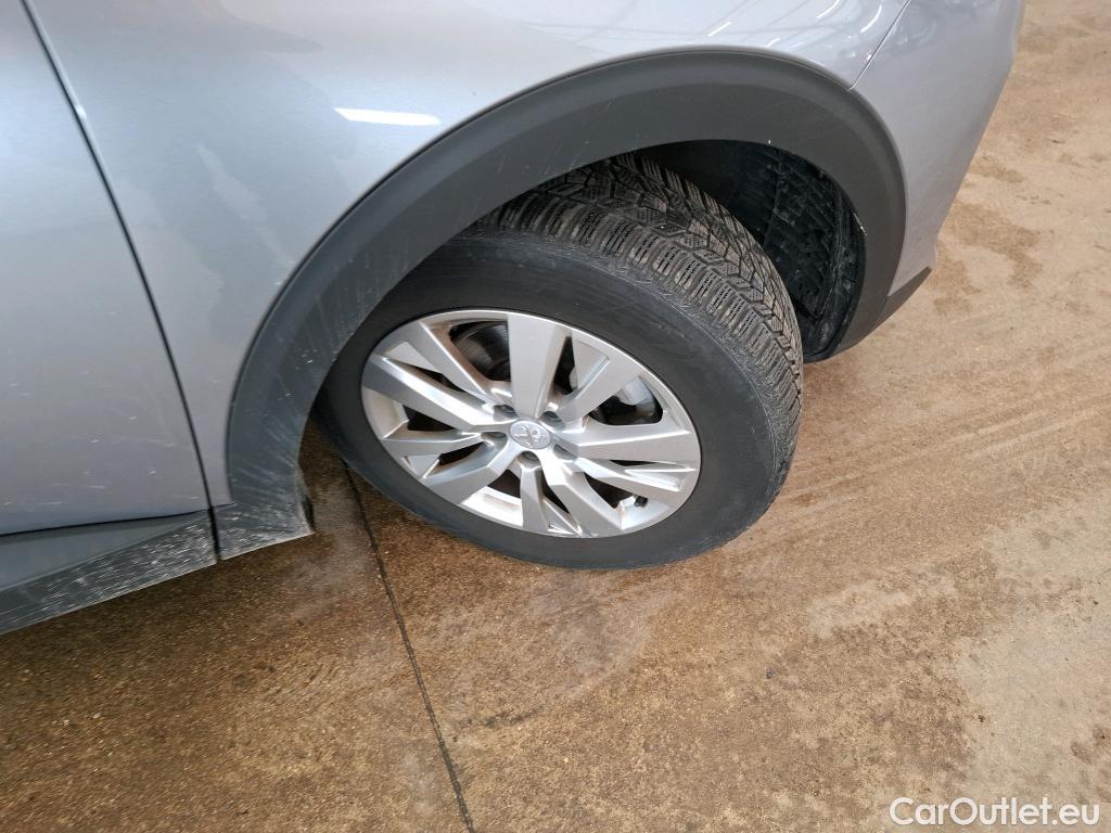  Peugeot  5008  Active Pack 1.5 HDi 130CV BVA8 7 Sieges E6d #45