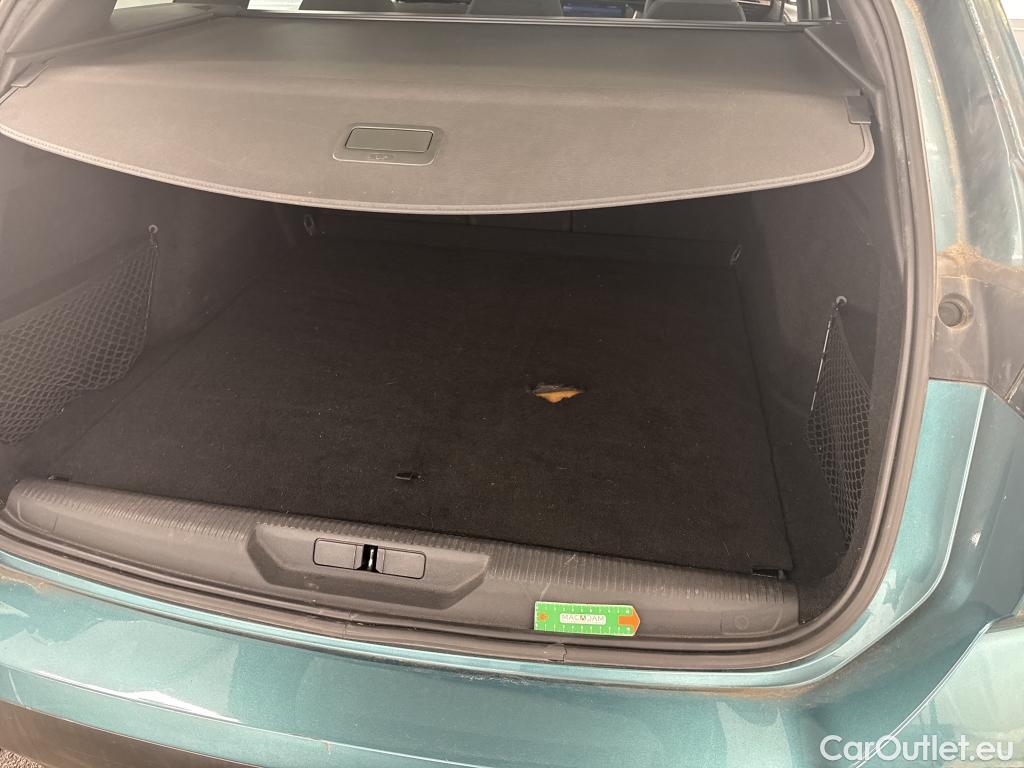  Peugeot  308 PEUGEOT  SW / 2021 / 5P / Break BlueHDi 130 EAT8 ACTIVE PACK #16