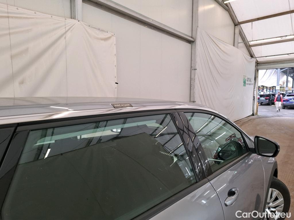  Peugeot  5008  Active Pack 1.5 HDi 130CV BVA8 7 Sieges E6d #9