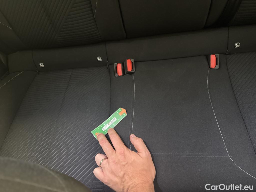  Peugeot  308 PEUGEOT  SW / 2021 / 5P / Break BlueHDi 130 EAT8 ACTIVE PACK #23