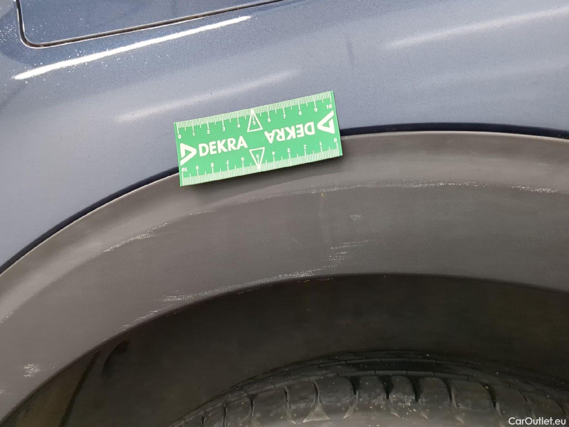  Peugeot  5008  Active Business 1.5 HDi 130CV BVA8 7 Sieges E6dT #21