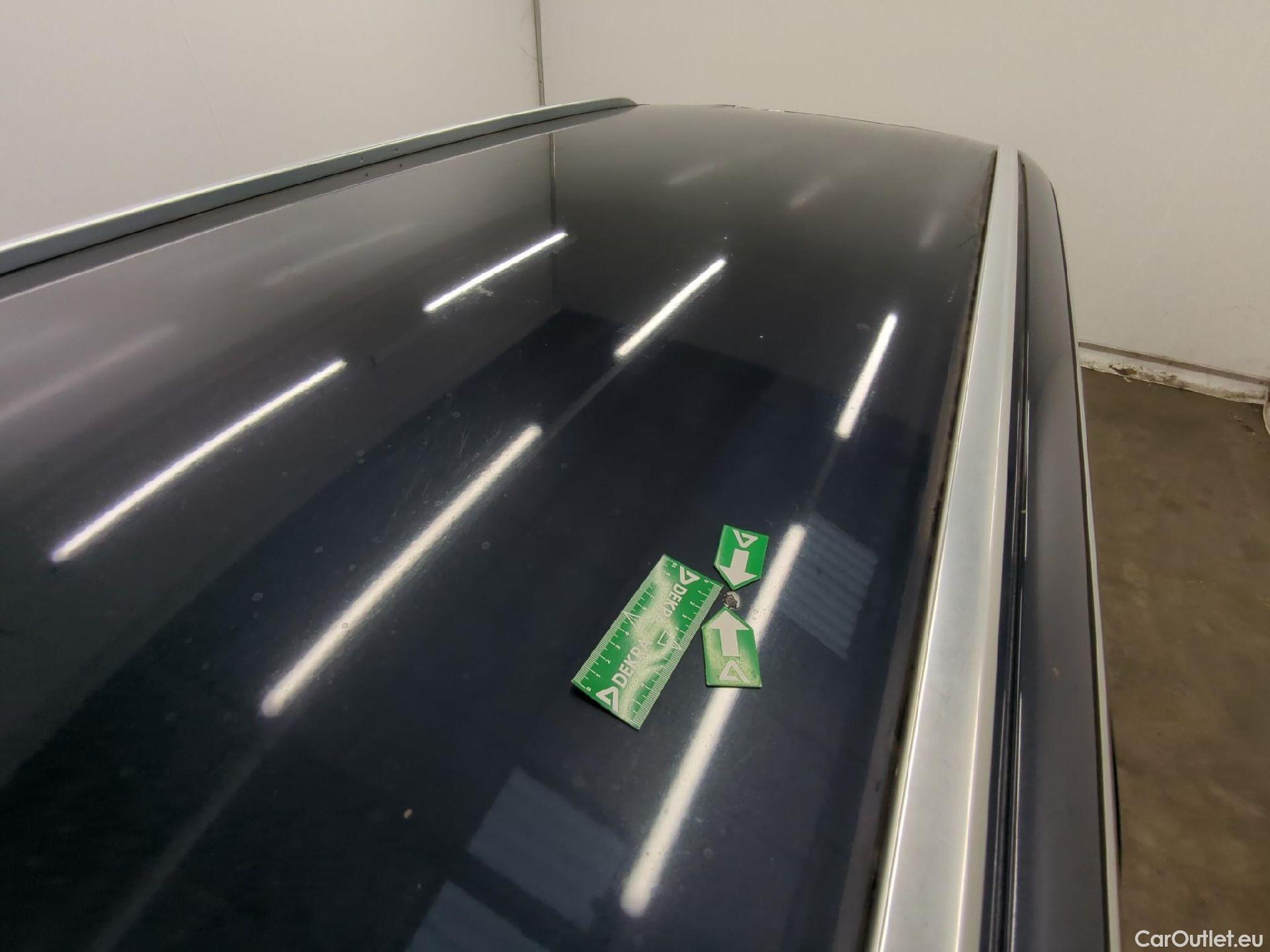  Peugeot  5008  Active Business 1.5 HDi 130CV BVA8 7 Sieges E6dT #43