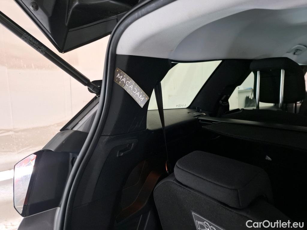  Peugeot  5008  Active Pack 1.5 HDi 130CV BVA8 7 Sieges E6d #35