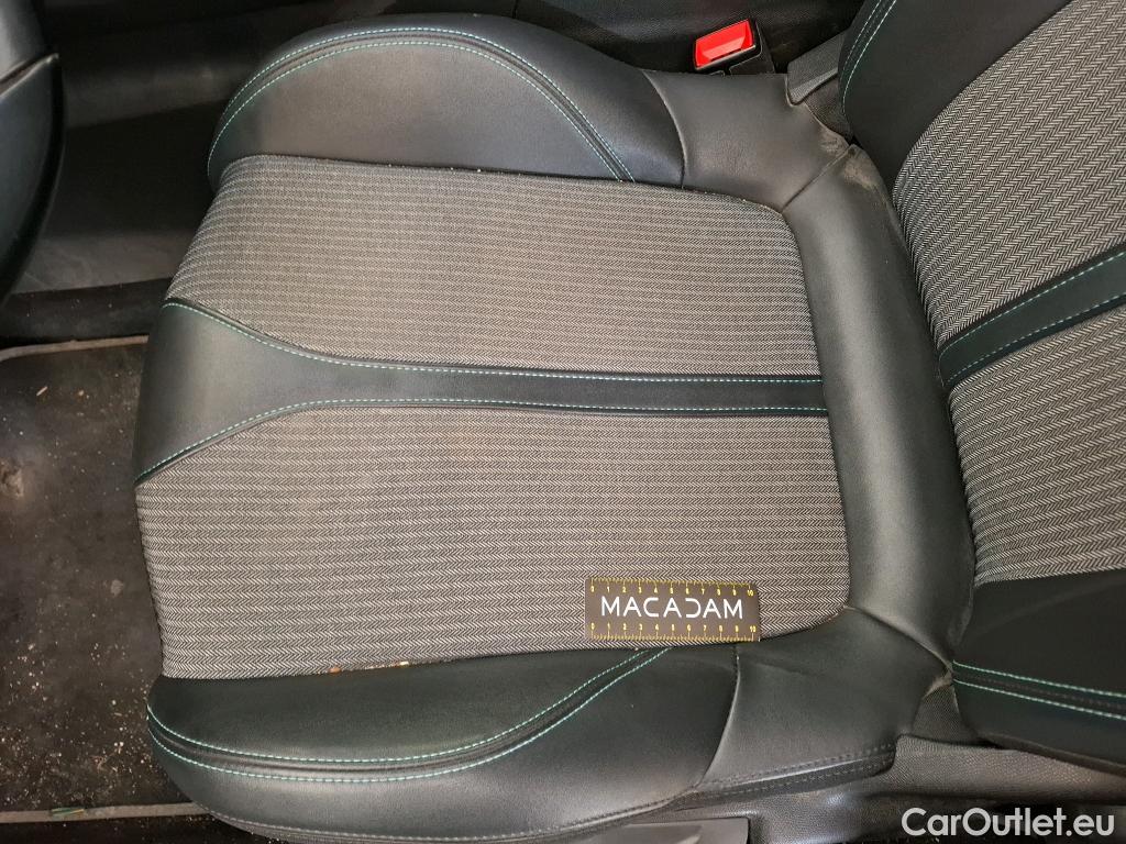  Peugeot  5008  Allure Pack 1.5 HDi 130CV BVA8 7 Sieges E6d #4