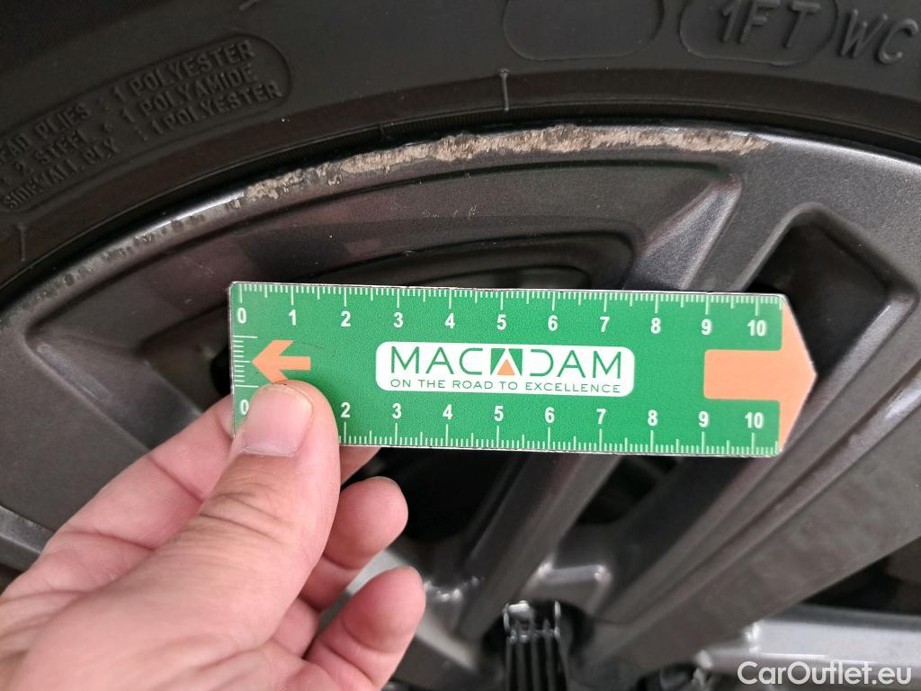  Peugeot  308  Active Pack 1.5 HDi 130CV BVA8 E6d #38