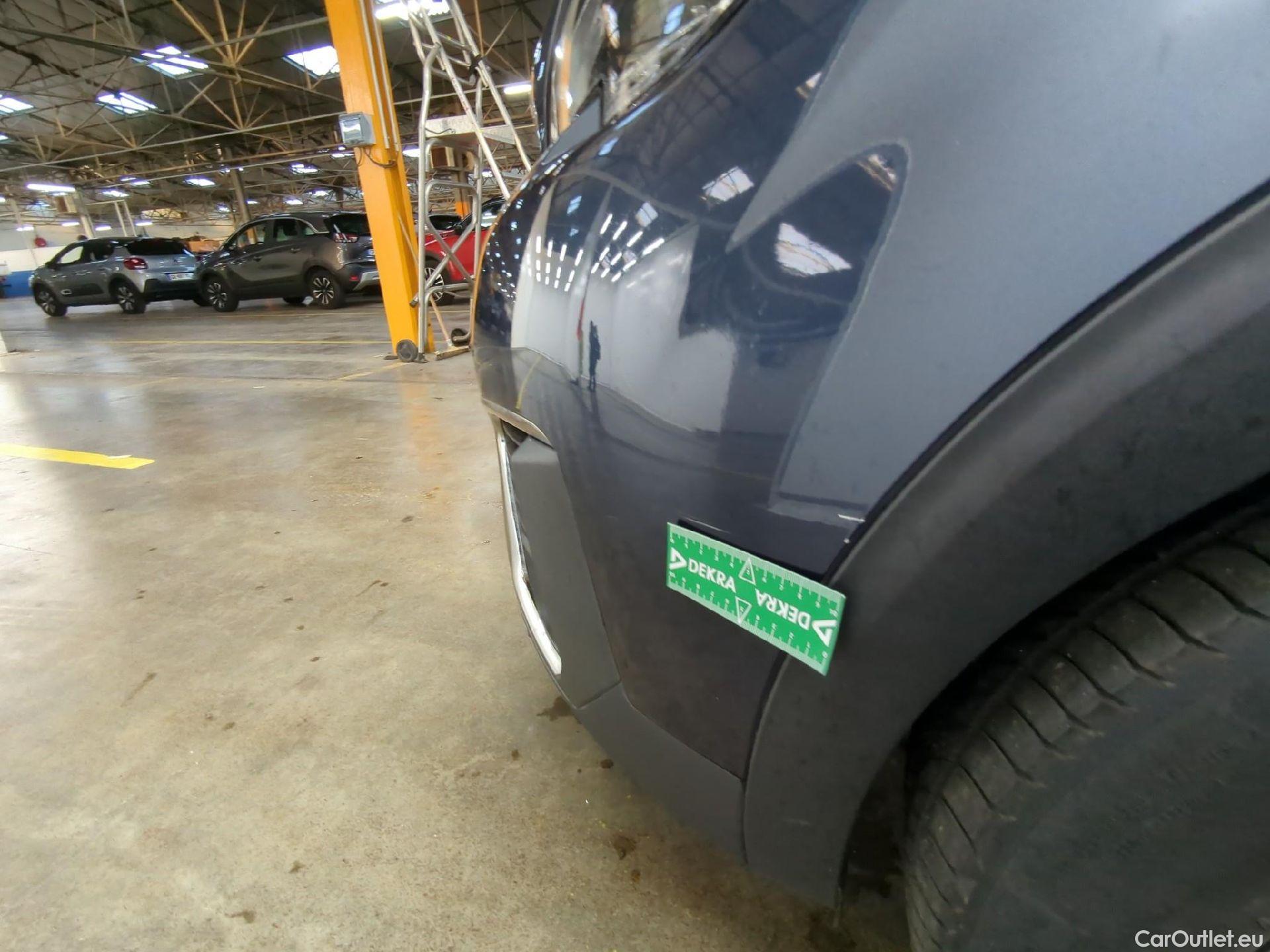  Peugeot  5008  Active Business 1.5 HDi 130CV BVA8 7 Sieges E6dT #26