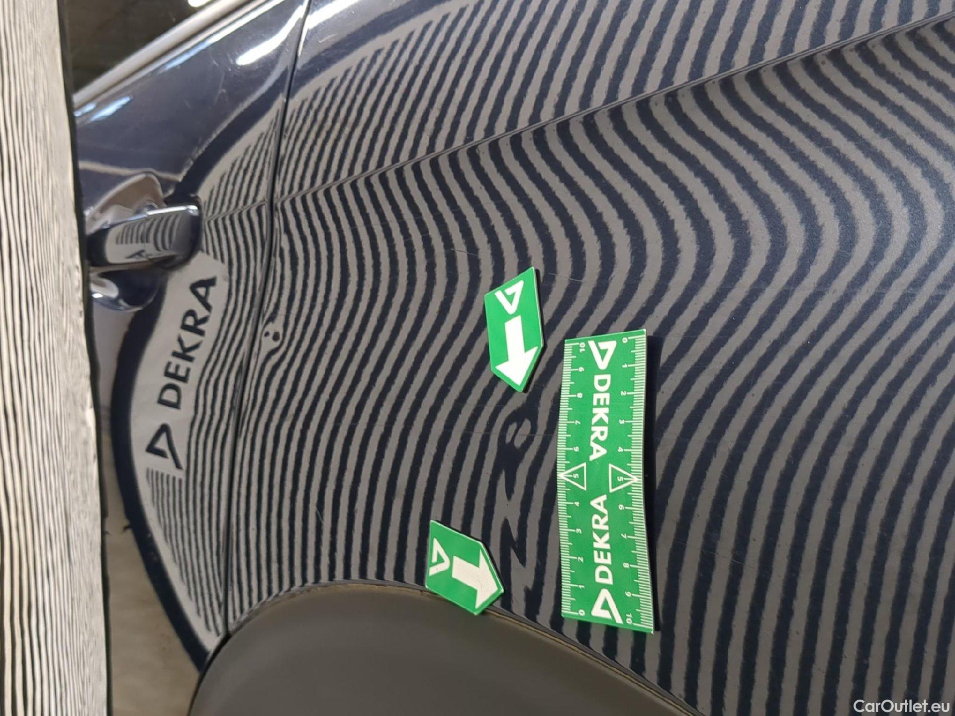  Peugeot  5008  Active Business 1.5 HDi 130CV BVA8 7 Sieges E6dT #37