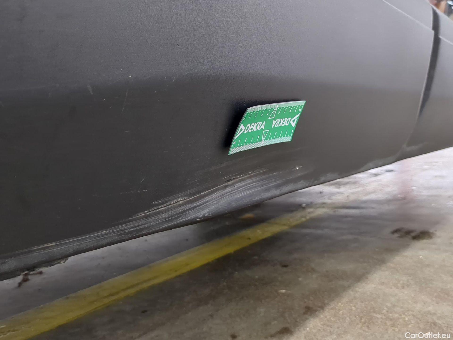  Peugeot  5008  Active Business 1.5 HDi 130CV BVA8 7 Sieges E6dT #22