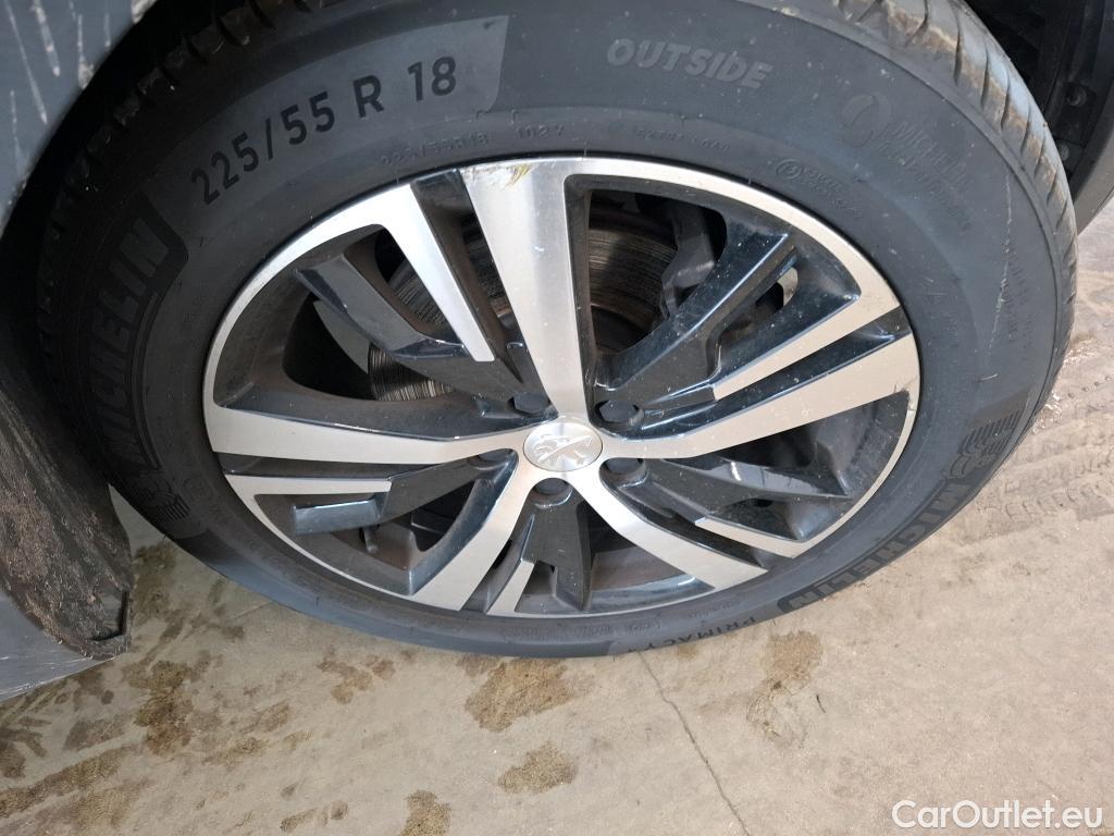  Peugeot  3008  GT 1.2 PureTech 130CV BVA8 E6d #9