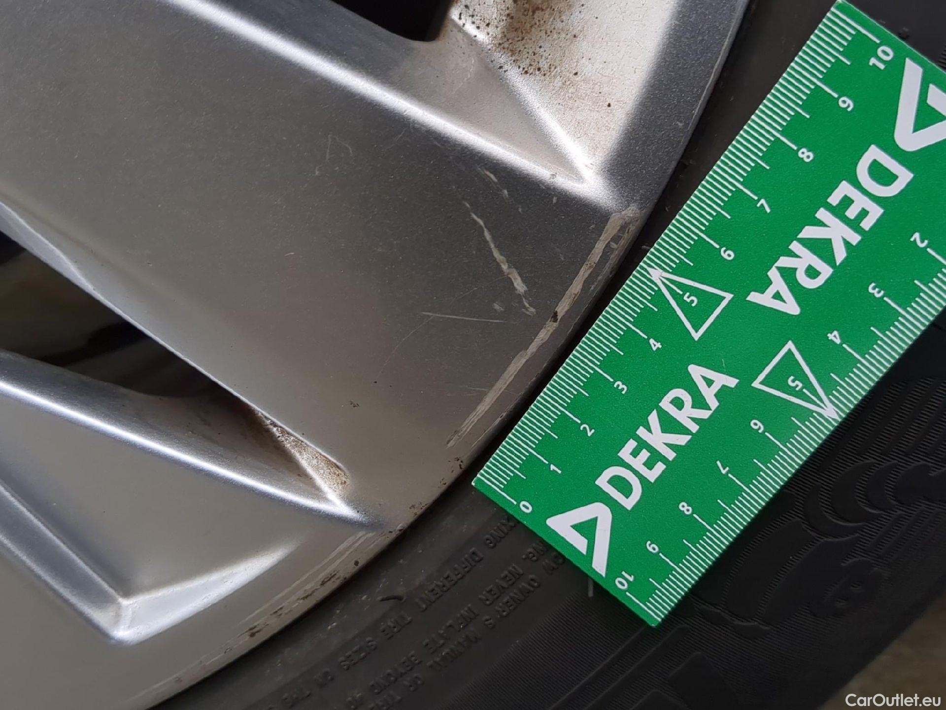  Peugeot  5008  Active Business 1.5 HDi 130CV BVA8 7 Sieges E6dT #17