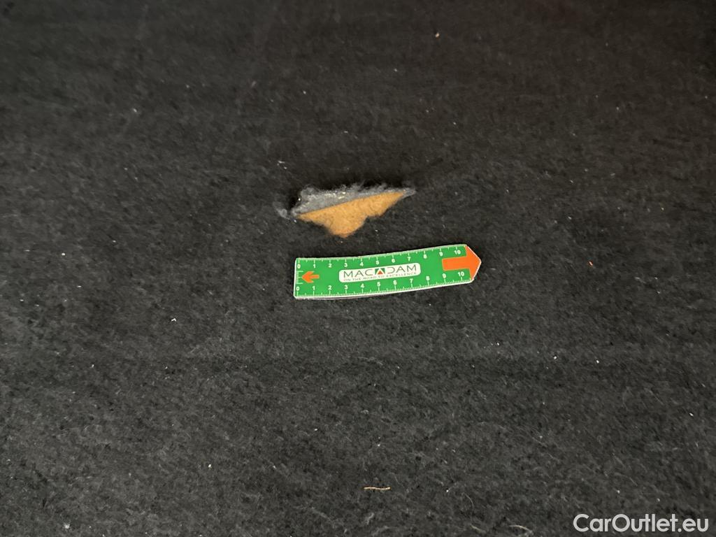  Peugeot  308 PEUGEOT  SW / 2021 / 5P / Break BlueHDi 130 EAT8 ACTIVE PACK #8