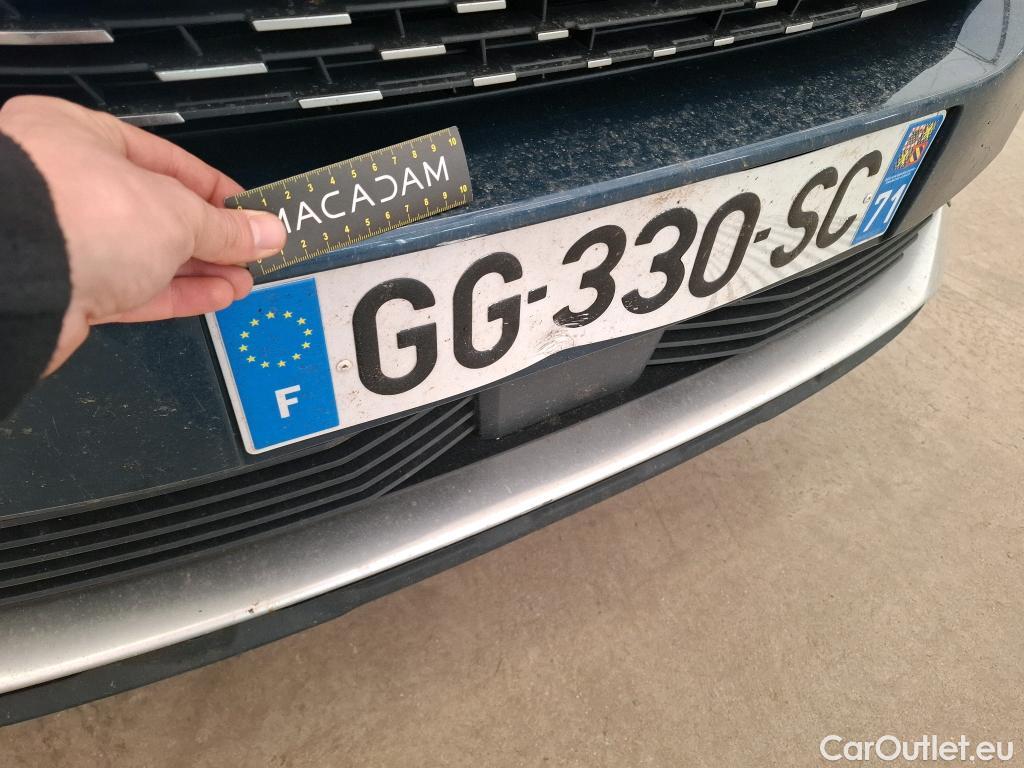  Peugeot  5008  Allure Pack 1.5 HDi 130CV BVA8 7 Sieges E6d #22