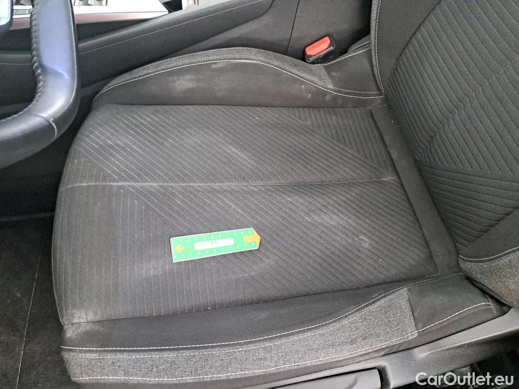  Peugeot  308  Active Pack 1.5 HDi 130CV BVA8 E6d #40